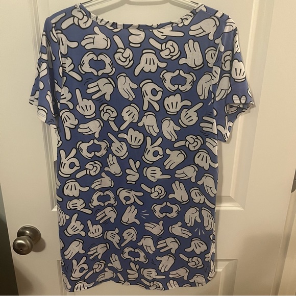 NEW Disney LulaRoe Classic Tee - Picture 5 of 5